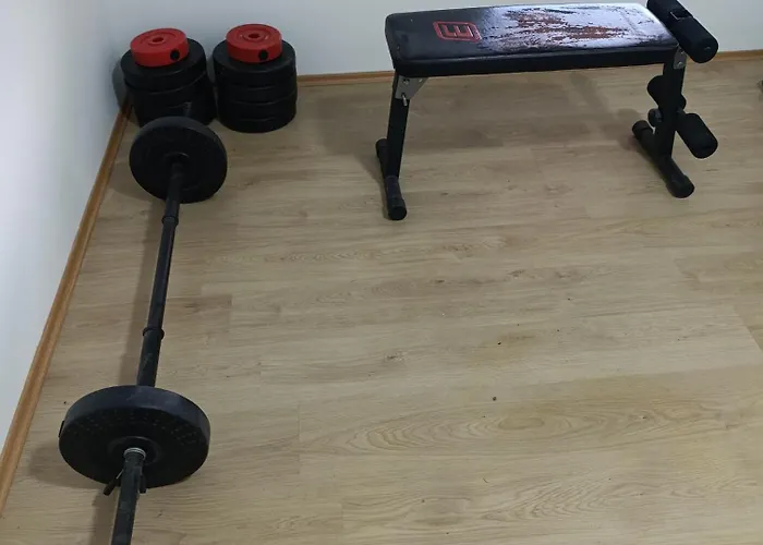 アパート Garfield Family 1 *