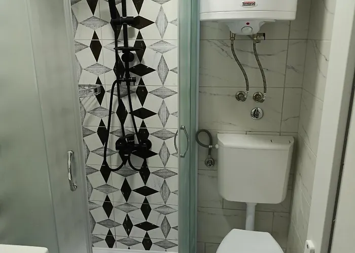 アパート Garfield Family 1